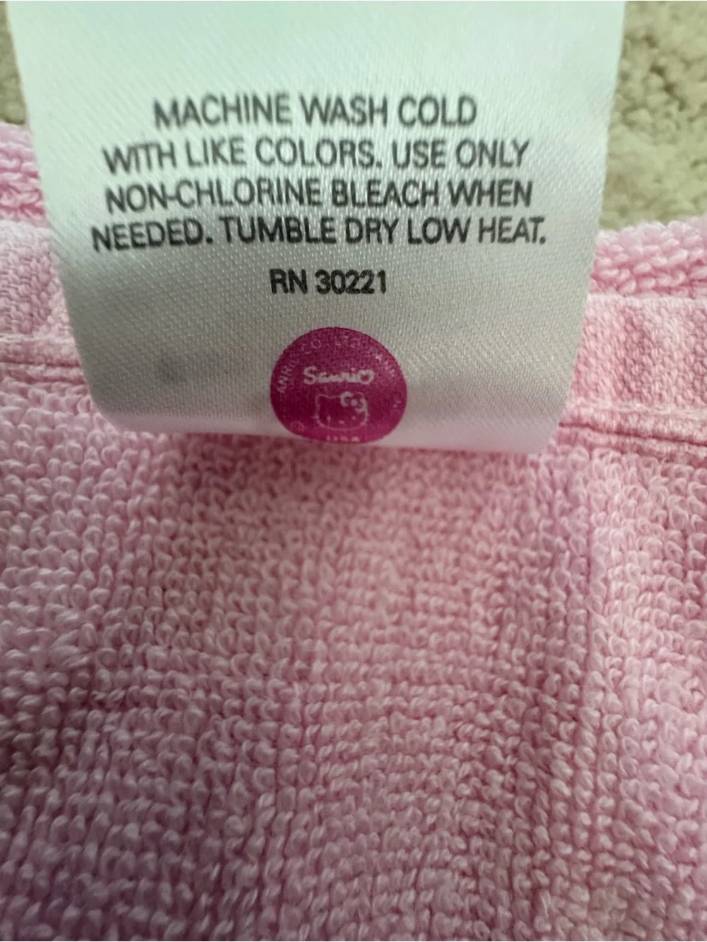 Hello Kitty soft pink